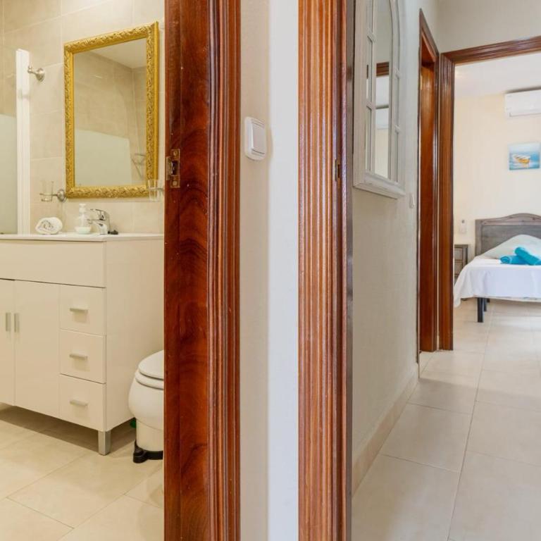 Wonderful 3 bedroom with two Spacious Terraces - Three-Bedroom Apartment - 2