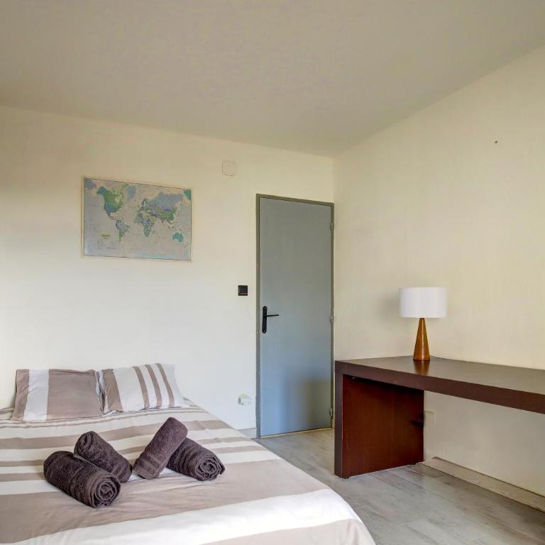 Le Vérone climatisation terrasse parking privé - Appartamento con 2 Camere da Letto - 4