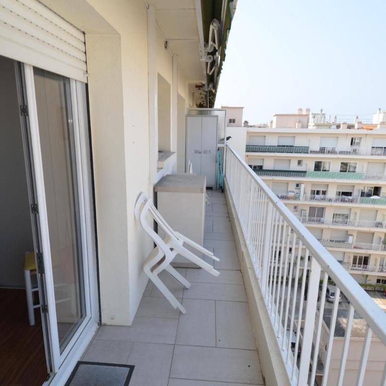 PHOENIX - Appartement 4 personnes avec superbe terrasse, clim et parking le port de Nice - Appartement 2 Chambres - 25