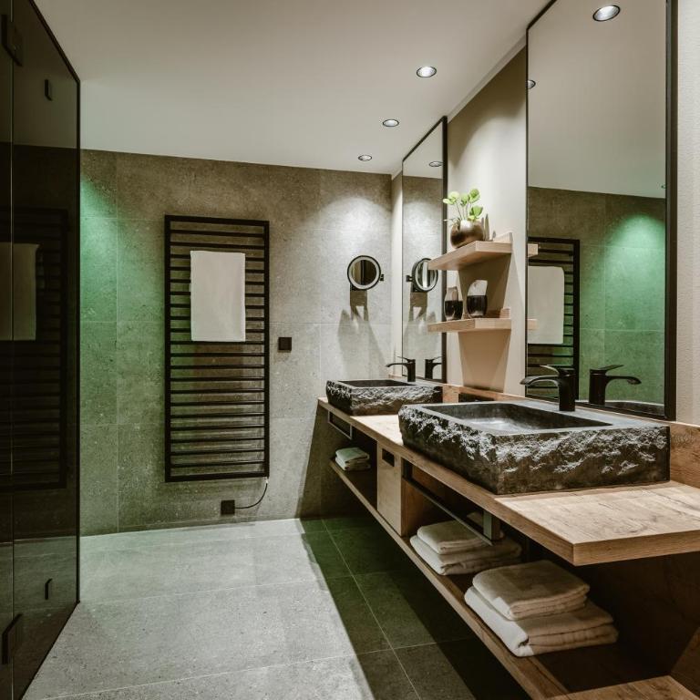 Bergkristall - Mein Resort im Allgäu - Suite mit Whirlpool - 1
