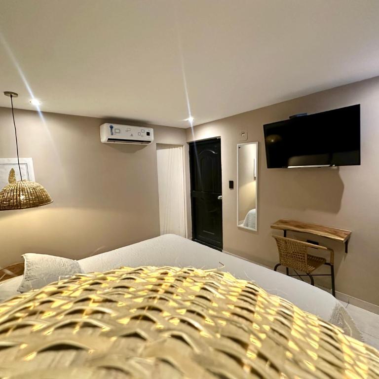 Hotel Londres - Habitación Doble con baño privado - 7
