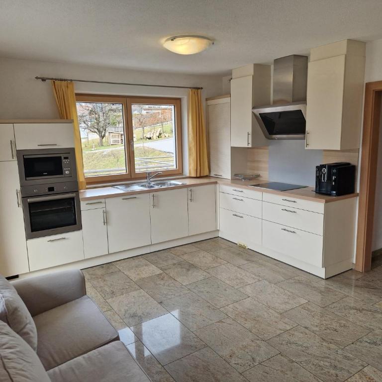 Chalet Schiestl - Ferienhaus mit Bad - 11