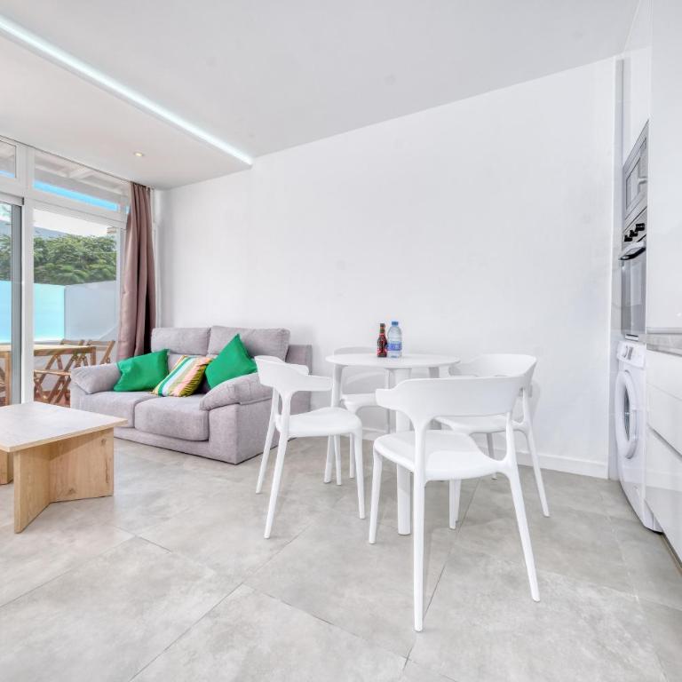 Puerto Rubi 4 - 100M to the Beach By Lanzarote Vacation Homes - Apartamento de 2 dormitorios - 4