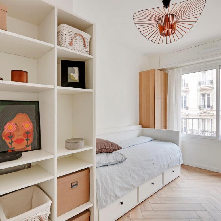 Charmant 3 pièces contemporain avec balcon ensoleillé - Appartamento con 2 Camere da Letto - 3