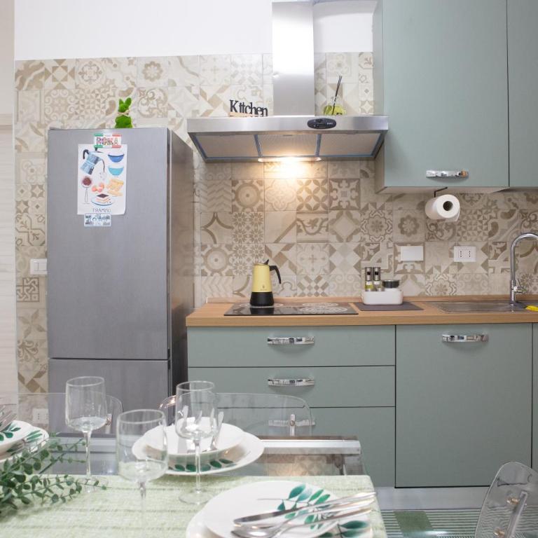 Sunny's Suite - 8min from Colosseum - Appartamento con 3 Camere da Letto - 6