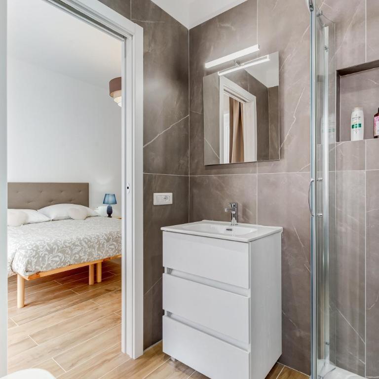 Apartment Vatican with 2 bathrooms and terrace - Appartamento con 2 Camere da Letto - 37