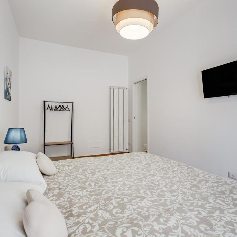 Apartment Vatican with 2 bathrooms and terrace - Appartamento con 2 Camere da Letto - 70