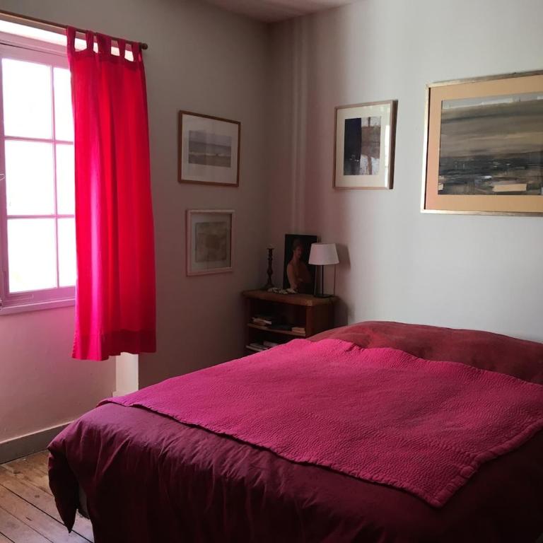 Très jolie maison d'artiste,jardin,proche mer - Casa con 2 Camere da Letto - 2