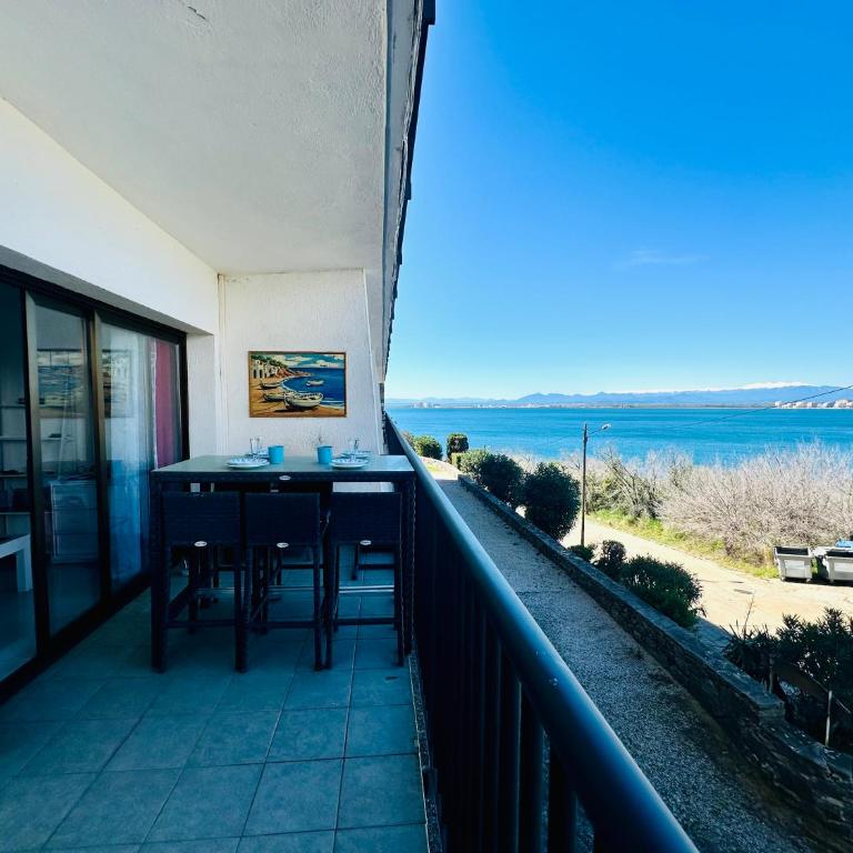 Global Immo 4081 ROSA MAR - Three-Bedroom Apartment - 3