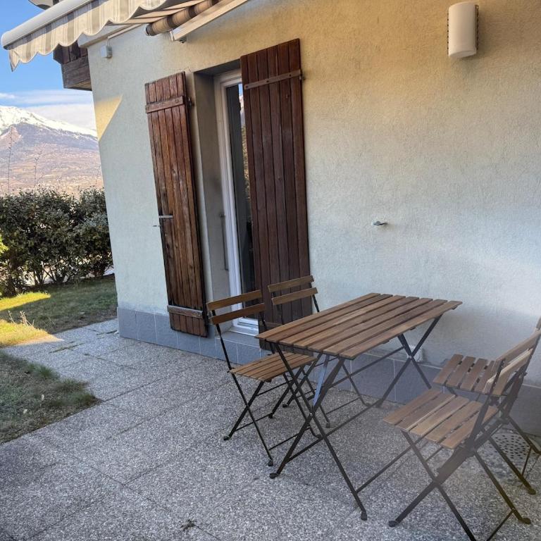 Appartement entier avec terrasse et jardin - Apartment mit 1 Schlafzimmer und Garten - 5