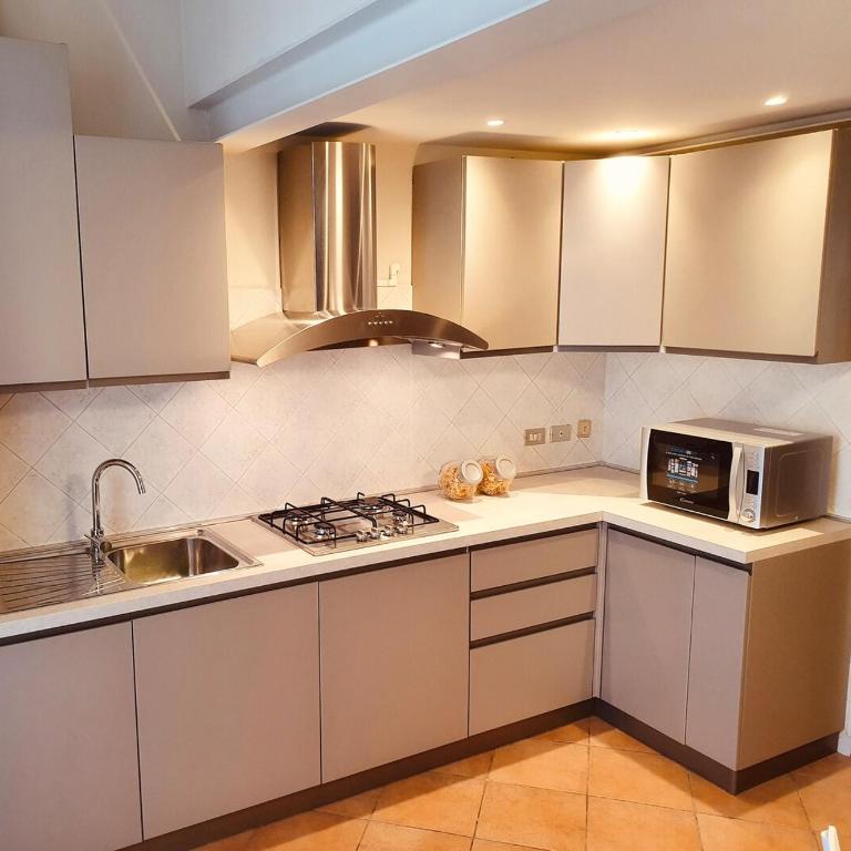 Comfortable Home 6 min from Central Station - Appartamento con 2 Camere da Letto - 19