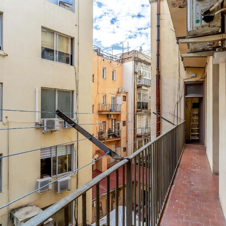 Canela Homes BARCELONA ESSENCE - Apartment - 50