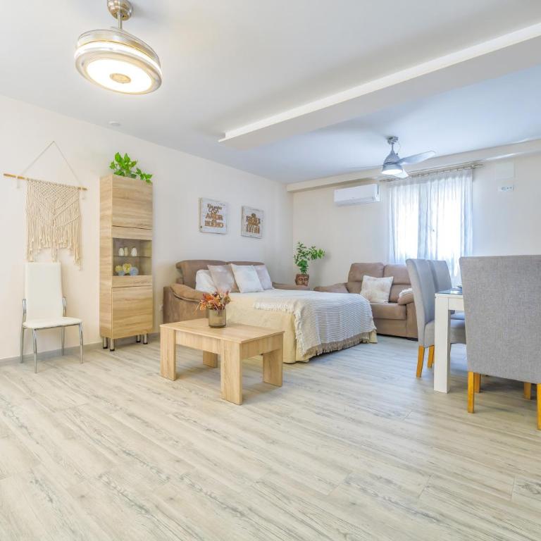 Casa El Califato de Córdoba - Apartamento Deluxe de 3 dormitorios - 10