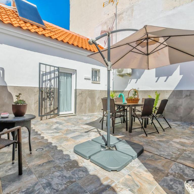 Casa El Califato de Córdoba - Apartamento Deluxe de 3 dormitorios - 2