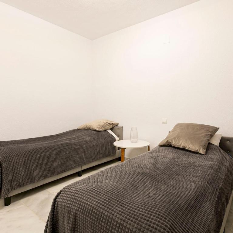 Relaxing Marbella Apartment with Pool - Pass the Keys - Two-Bedroom Apartment - 21