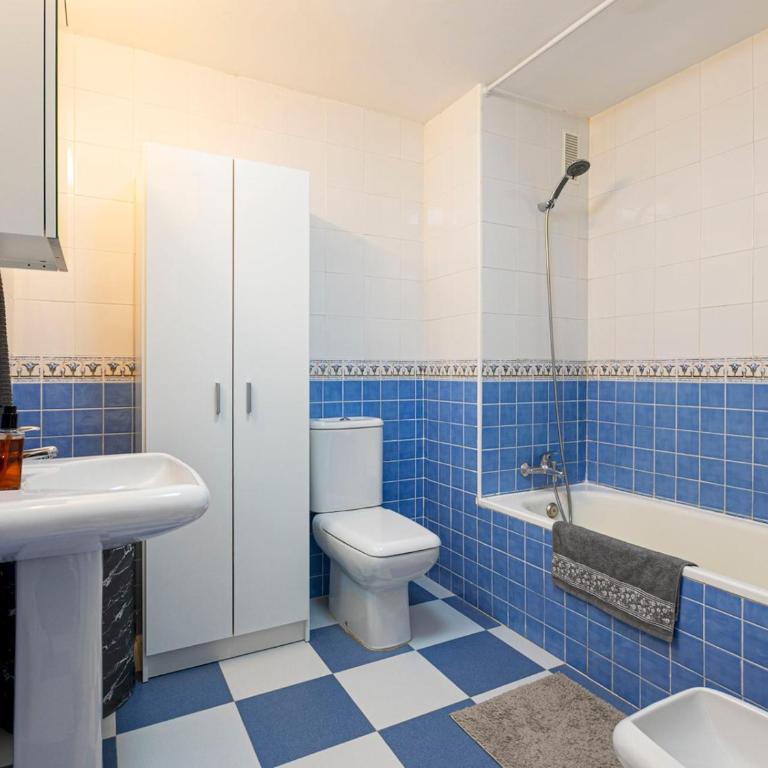 Relaxing Marbella Apartment with Pool - Pass the Keys - Two-Bedroom Apartment - 26