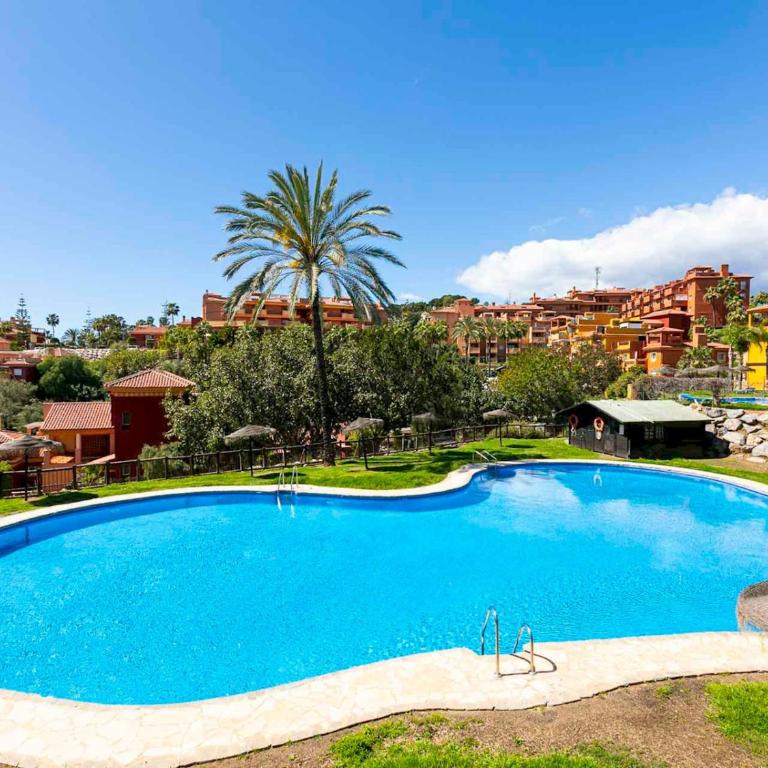 Relaxing Marbella Apartment with Pool - Pass the Keys - Two-Bedroom Apartment - 31