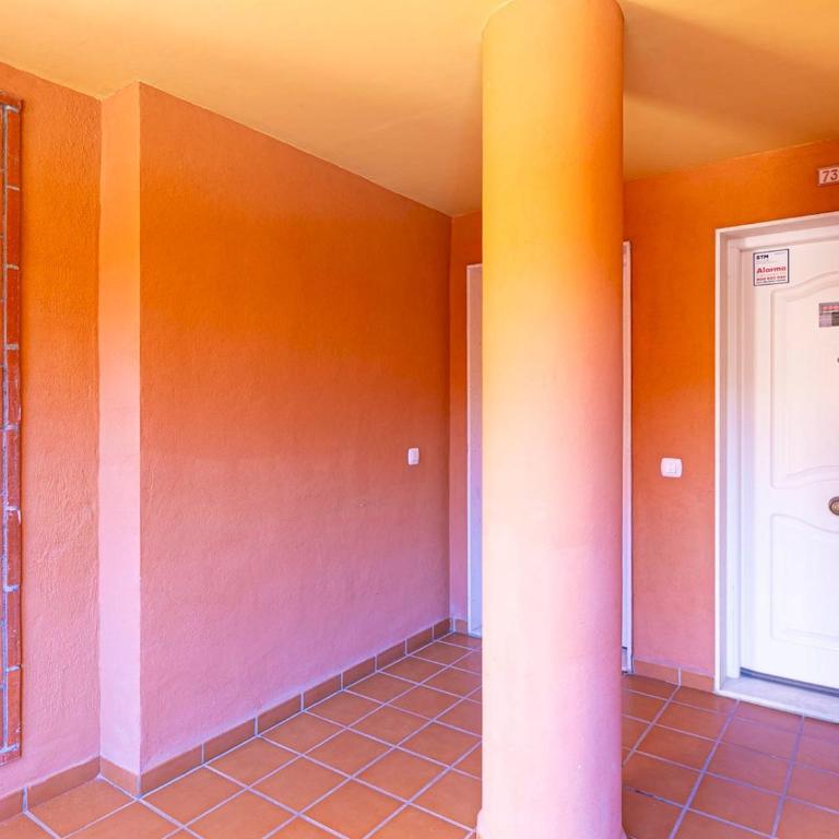 Relaxing Marbella Apartment with Pool - Pass the Keys - Two-Bedroom Apartment - 40