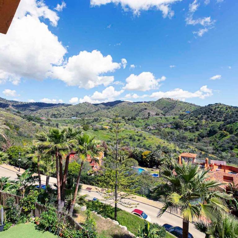 Relaxing Marbella Apartment with Pool - Pass the Keys - Two-Bedroom Apartment - 42
