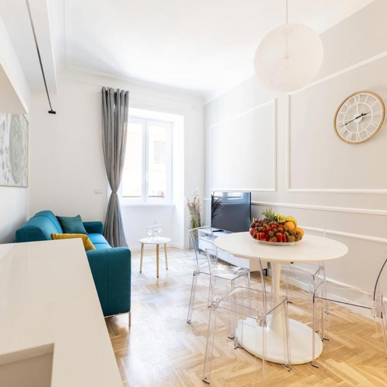 Hostly-Puccini Luxury Home-Near Colosseum & Trevi - Appartamento Deluxe con 2 Camere da Letto - 9