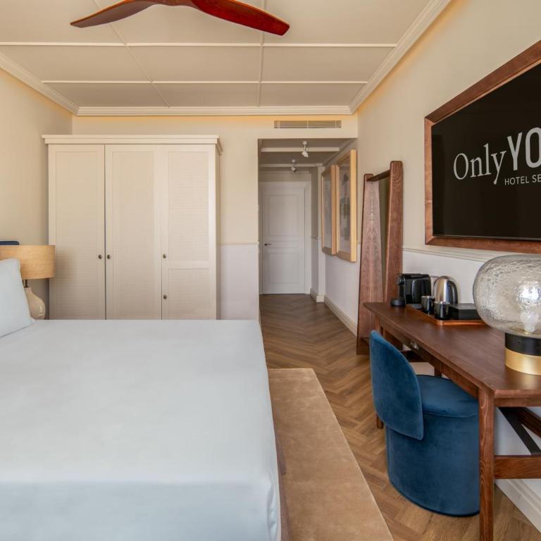 Only YOU Hotel Sevilla - Habitación Doble Premium - 4
