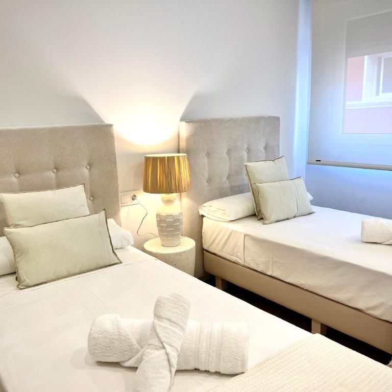Ahoy Sotelo - Three-Bedroom Apartment - 47