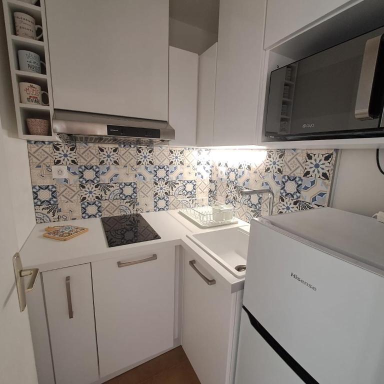Charmant T2 avec Terrasse à Saint Aygulf - Idéal pour 3 personnes - Appartamento con 1 Camera da Letto - 2