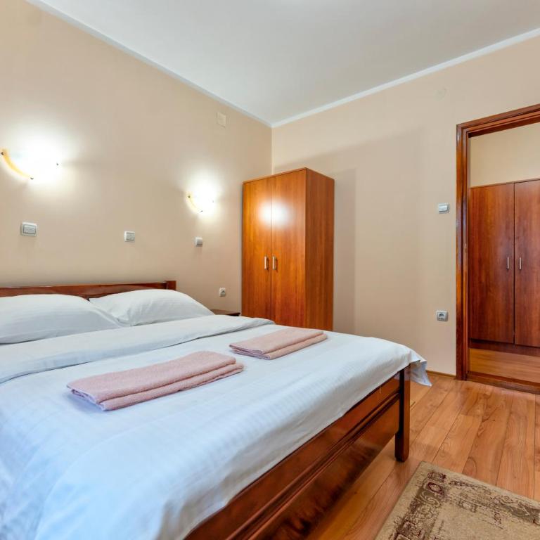 Vila Zlatiborski biser - One-Bedroom Apartment with Terrace - 4