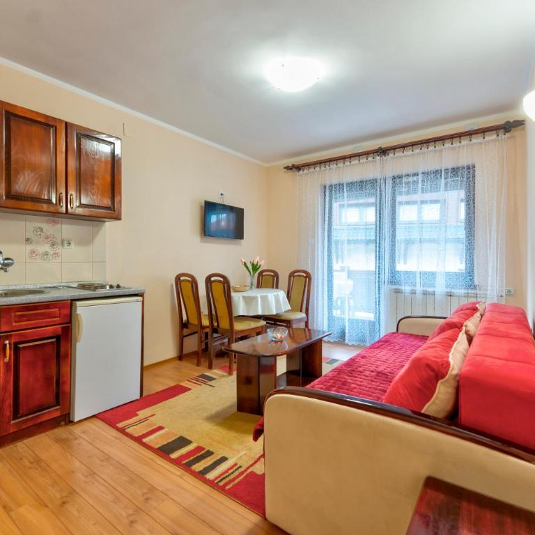 Vila Zlatiborski biser - One-Bedroom Apartment with Terrace - 6