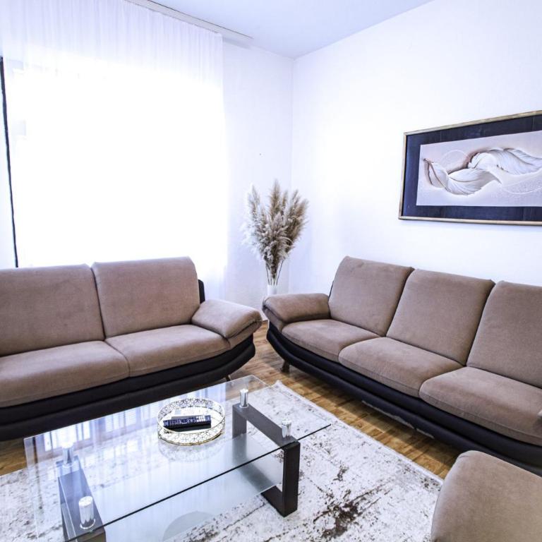 Apartman Eden Bihać - Two-Bedroom Apartment - 4