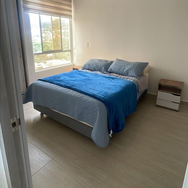 Apartamento para estrenar con Piscina - Apartamento de 3 dormitorios con balcón - 2
