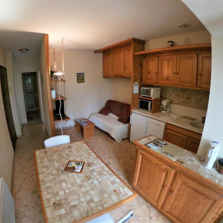 Sabl'Appart Gare - One-Bedroom Apartment - 5