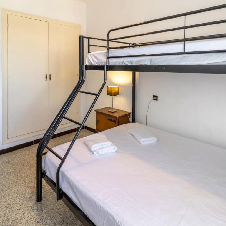 Sant Genís 19 - ático con terraza y vistas - Apartamento de 1 dormitorio - 14