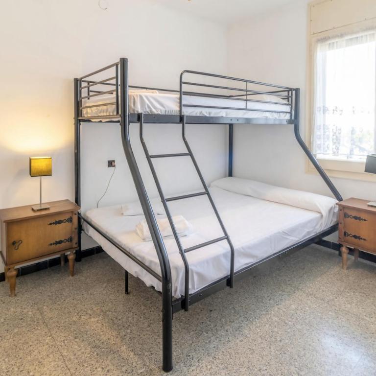 Sant Genís 19 - ático con terraza y vistas - Apartamento de 1 dormitorio - 13