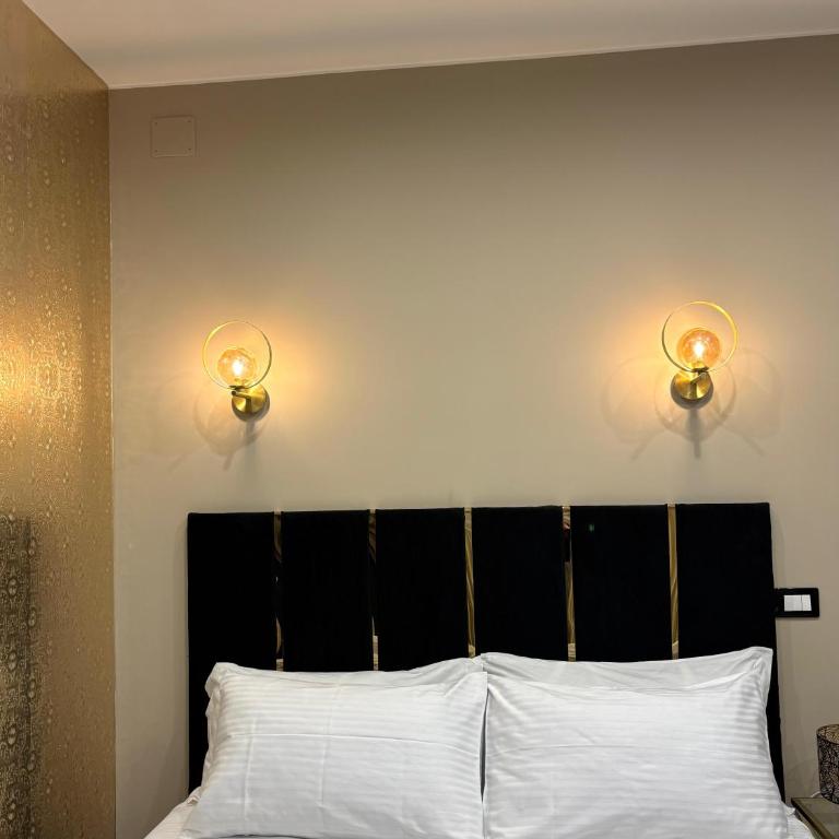 Le Suites del Corso Catania Centro - Deluxe Double Room - 6