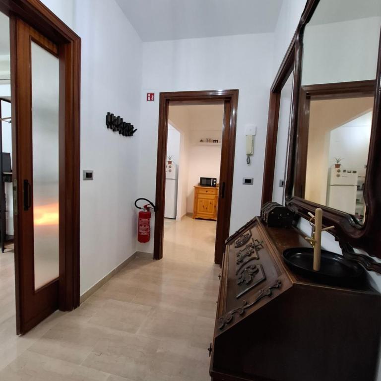 Rome Lumina - Bright two-room apartment near Metro C, 6 stops from the Colosseum - Appartamento con 1 Camera da Letto - 31