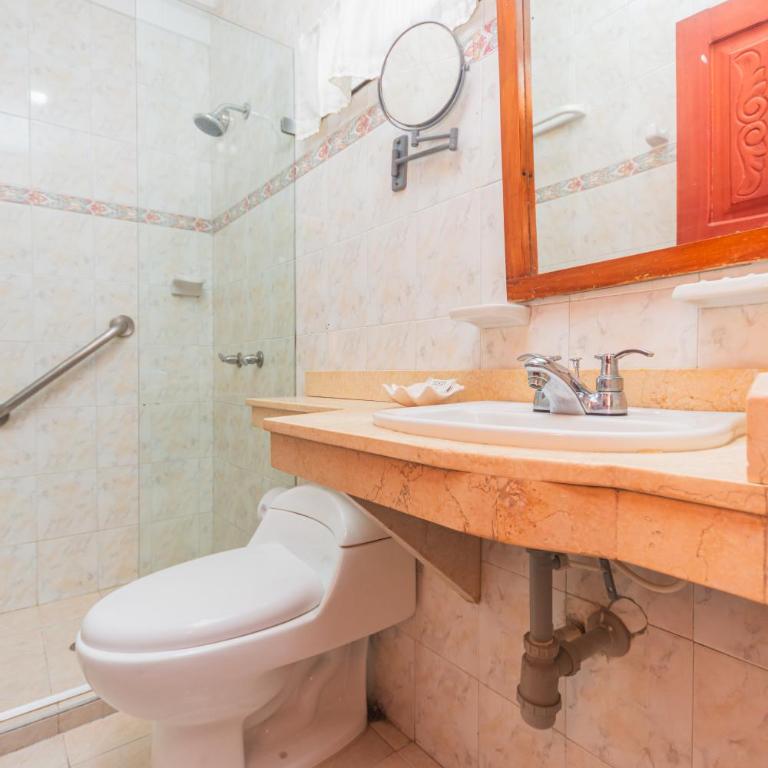 Hotel Baluarte Cartagena Boutique - Superior Double Room - 3