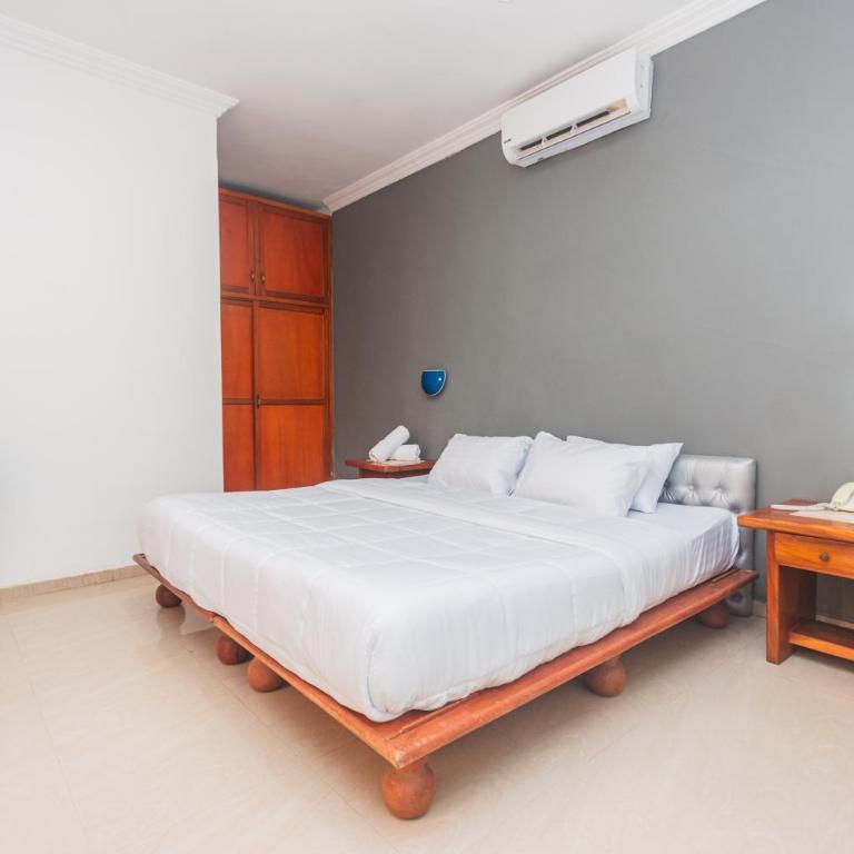 Hotel Baluarte Cartagena Boutique - Superior Double Room - 2