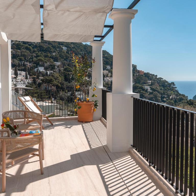 Villa Certosa Boutique Hotel Capri - Suite con Vista Mare - 9