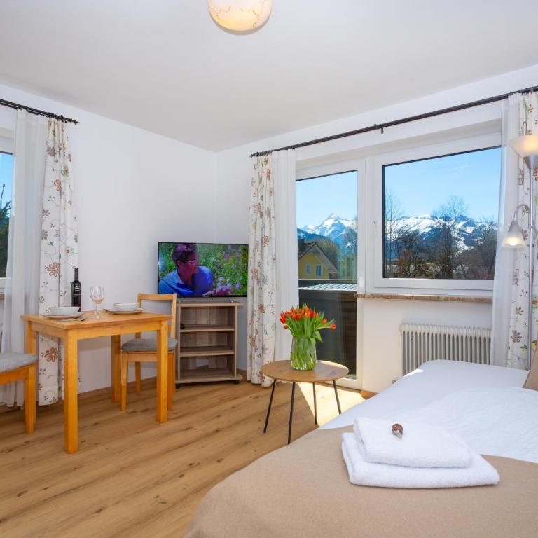 Alpina Apartments - Zell am See - Air Condition - Apartment mit Blick auf die Berge - 2