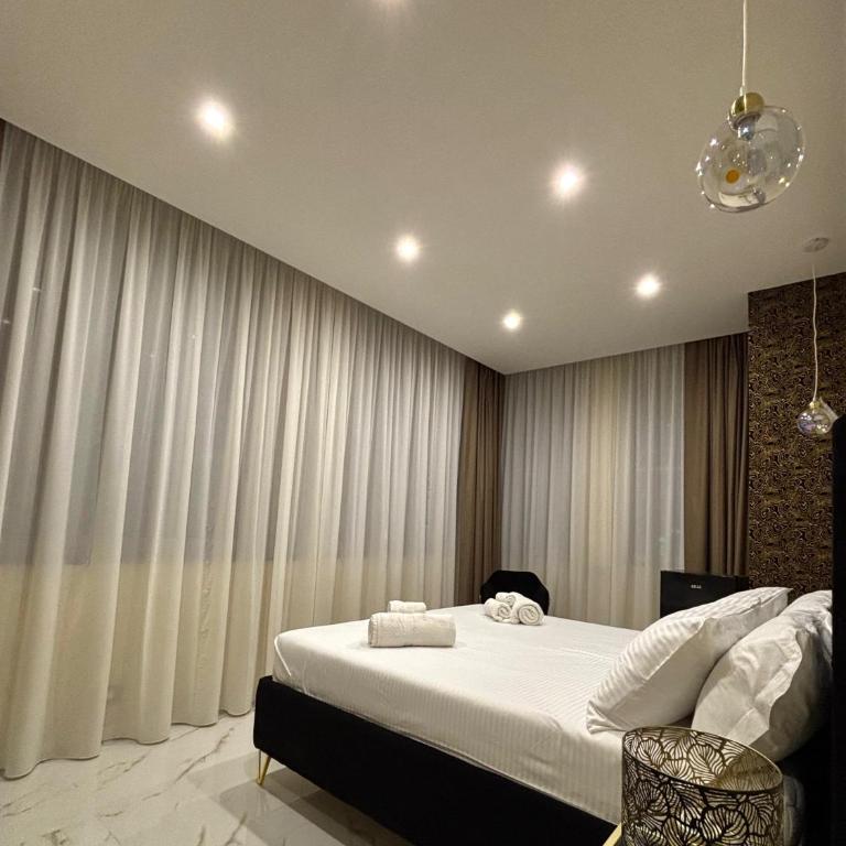 Le Suites del Corso Catania Centro - Deluxe Double Room with Sea View - 6