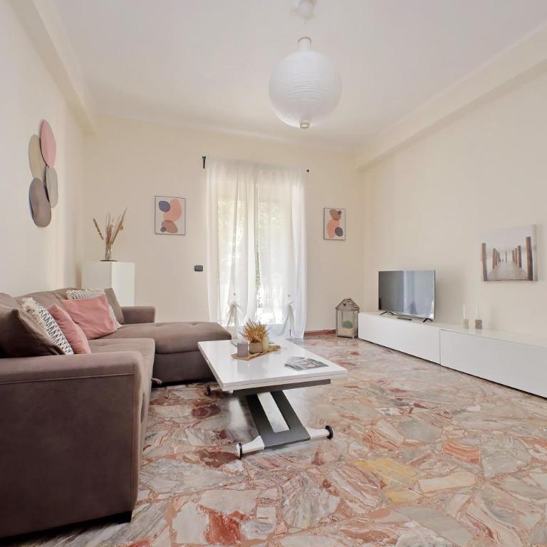 A Casa di Domenico - Appartamento con 2 Camere da Letto - 12