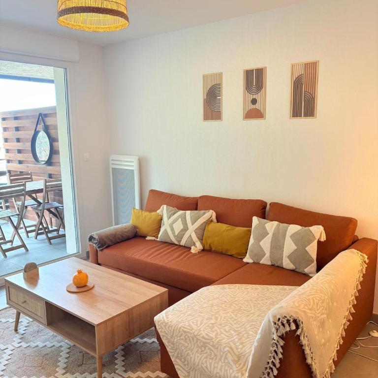 Élégant et cosy T3 neuf, parking - Apartamento de 2 dormitorios con terraza - 9