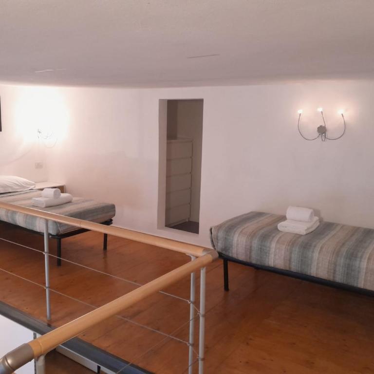 Casa De Verdi loft panoramico - One-Bedroom Apartment - 7
