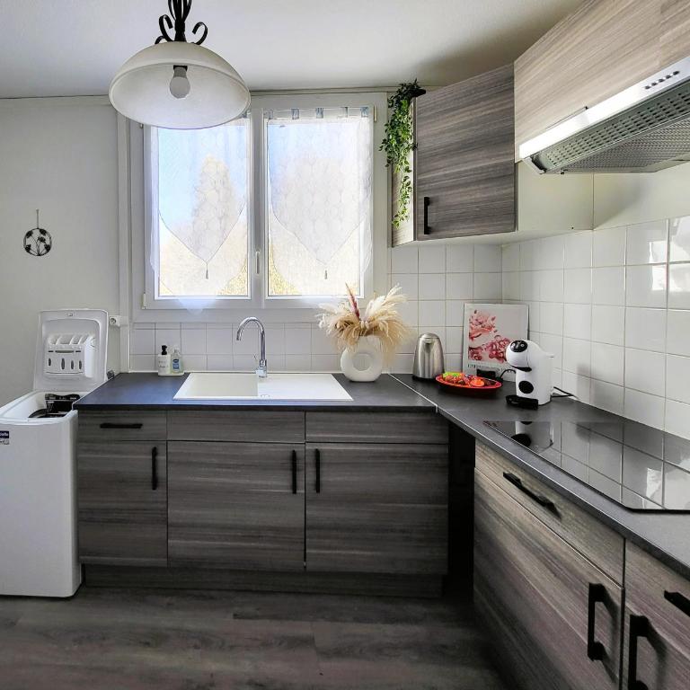 LE LOGIS DE L'ARQUEBUSE GARE, Centre ville et Cité Gastronomique - Apartment mit 3 Schlafzimmern - 3