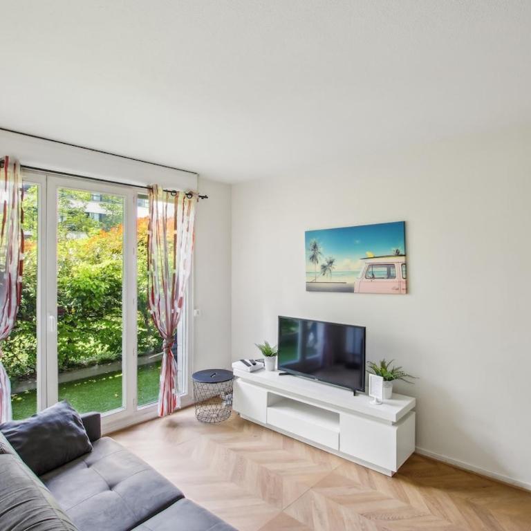 Grand F2 de 50m2 pour 4 personnes - Paris 10eme Gare du Nord, Stade de France - One-Bedroom Apartment - 7