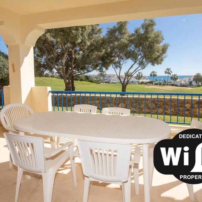 Los Castillos 36 - Apartamento con vistas al jardín - 1