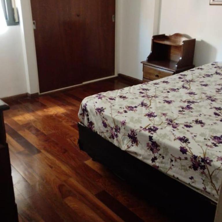 Departamento 2 dormitorios frente patio olmos - Apartamento de 2 dormitorios - 3