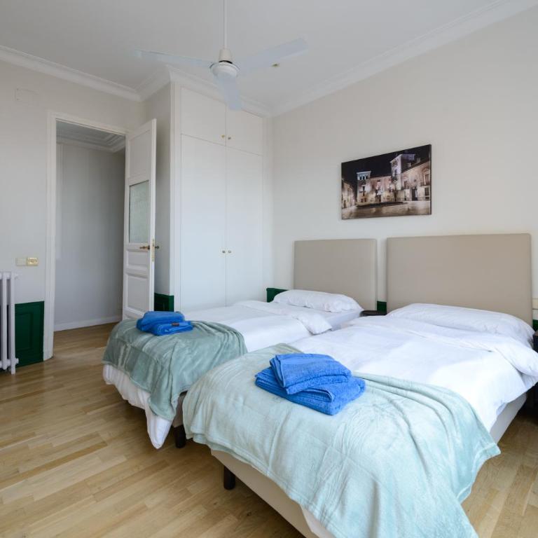 Apartamento con vistas impresionantes 170m2 muy amplio y lujoso- 1 Min Plaza Mayor - Apartamento de 3 dormitorios - 6
