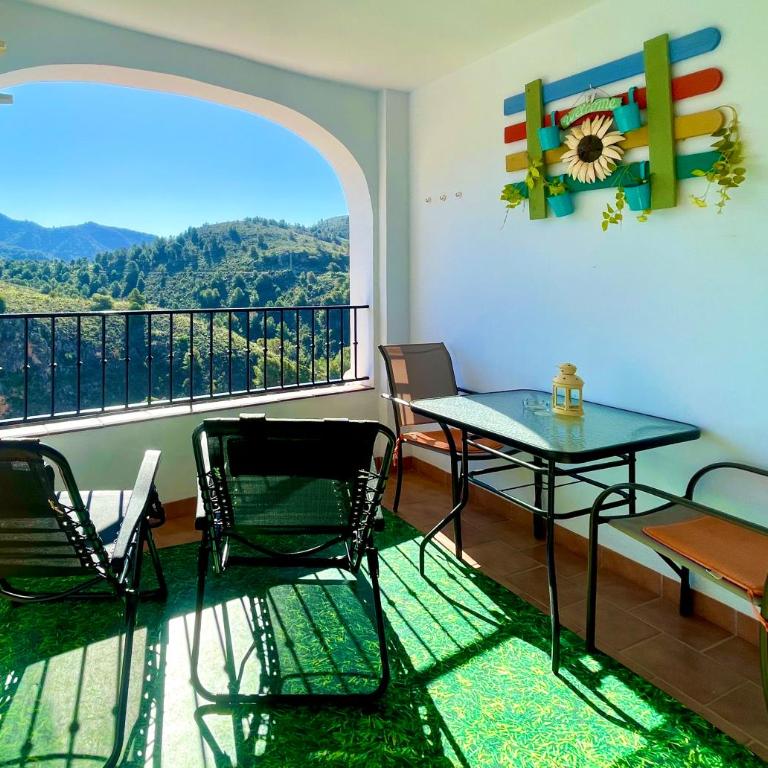 Apartamentos Axarquia , Frigiliana, terraza privada con vistas a la montaña rio y al mar - Apartamento de 1 dormitorio - 1